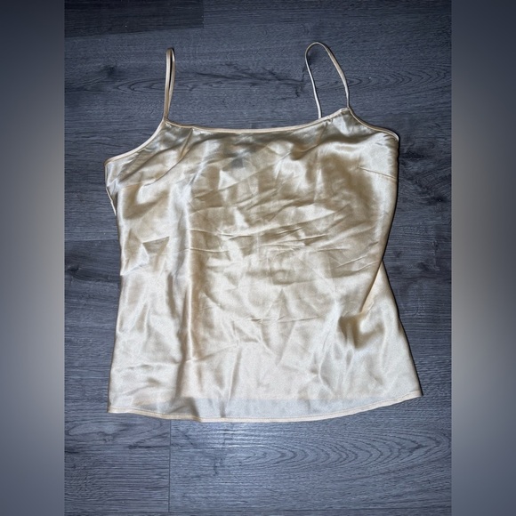 ST JOHN. 100% silk camisole butter yellow top size 8 - Picture 1 of 5
